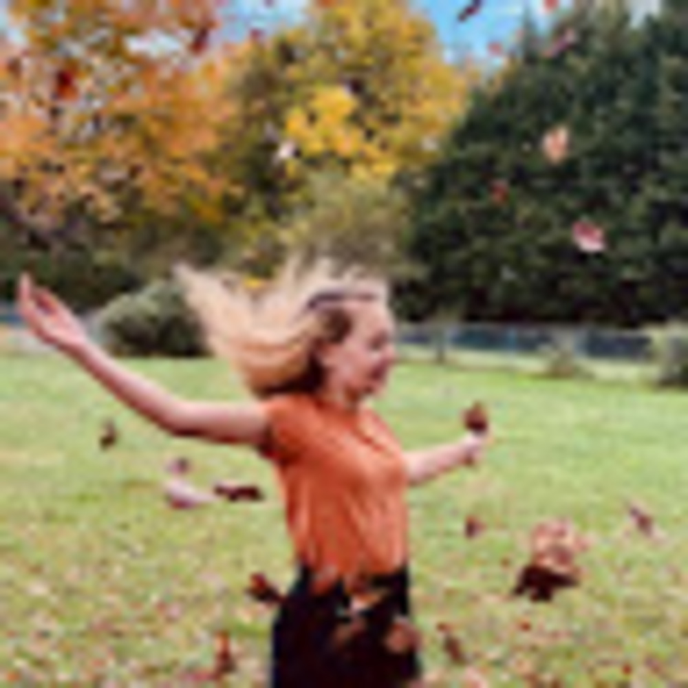 Meet your Posher, Laurel